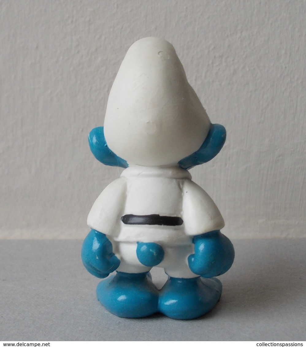 - SCHTROUMPF - Schtroumpf Judoka - Peyo 1981 - Schleich - - Smurfs