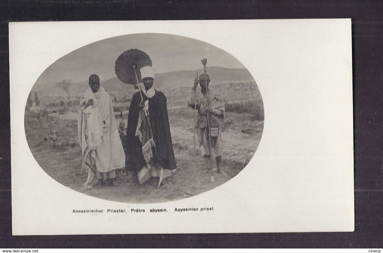 CPA ETHIOPIE - ABYSSINIE - Abyssinie - Prêtre Abyssin - TB PLAN TB PORTRAIT De 3 Hommes RELIGION - Etiopia