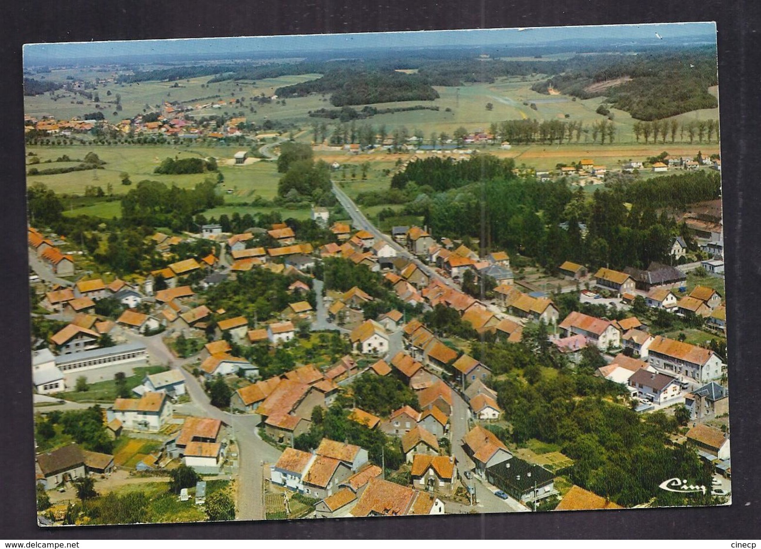 CPSM 90 - CHATENOIS-les-FORGES - Vue Générale Aérienne - TB PLAN CENTRE VILLAGE - Châtenois-les-Forges