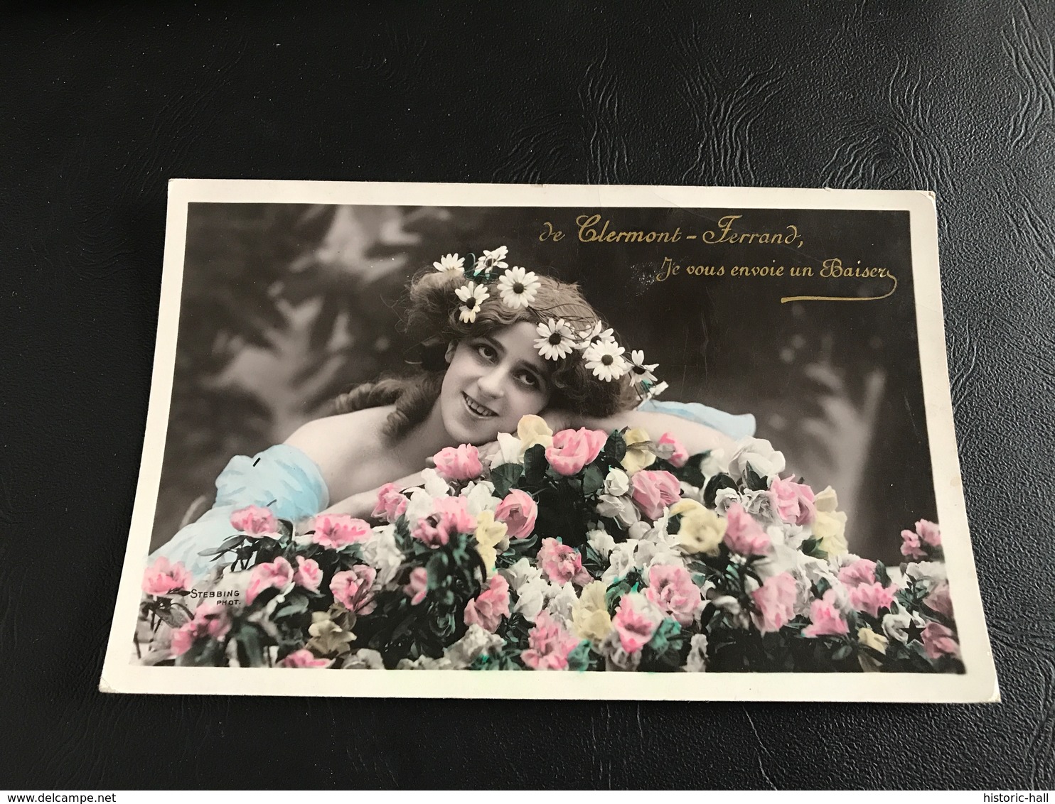 3050 - De CLERMONT FERRAND Je Vous Envoie Un Baiser - 1907 Timbrée - Femme Avec Couronne De Fleurs - Silhouettes