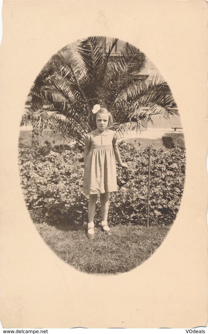 Thèmes - Photographie - Portrait D'enfant - Fille - Fillette - Photo - Photographie