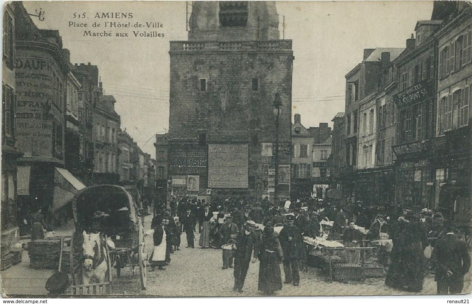 Amiens-Place De L'Hôtel De Ville-Marché Aux Volailles (Pliure Haut Côté Droit En Descendant Jusqu'au Milieu De La Carte) - Amiens