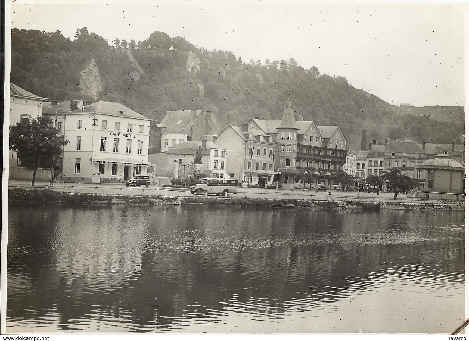 DINANT - Place Wiertz  (autobus, Autocar) - Photo 18 X 13 Cm - Dinant