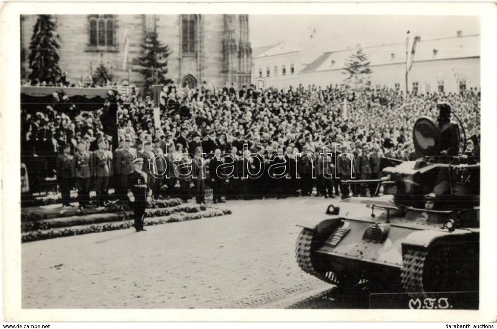* T2/T3 1940 Kolozsvár, Cluj; Bevonulás, Horthy Miklós, Harckocsi / Entry Of The Hungarian Troops, Horthy, Tank + 1940 K - Unclassified