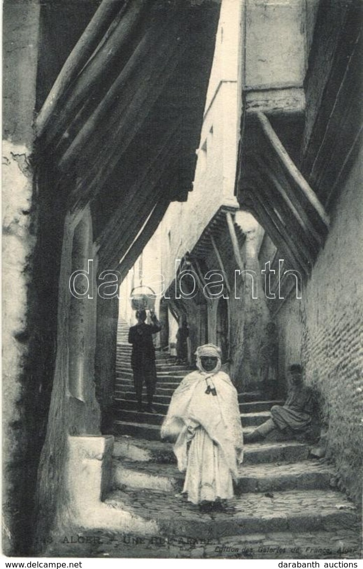 * T2 Algiers, Alger; Une Rue Arabe / Arab Street, Folklore - Non Classés