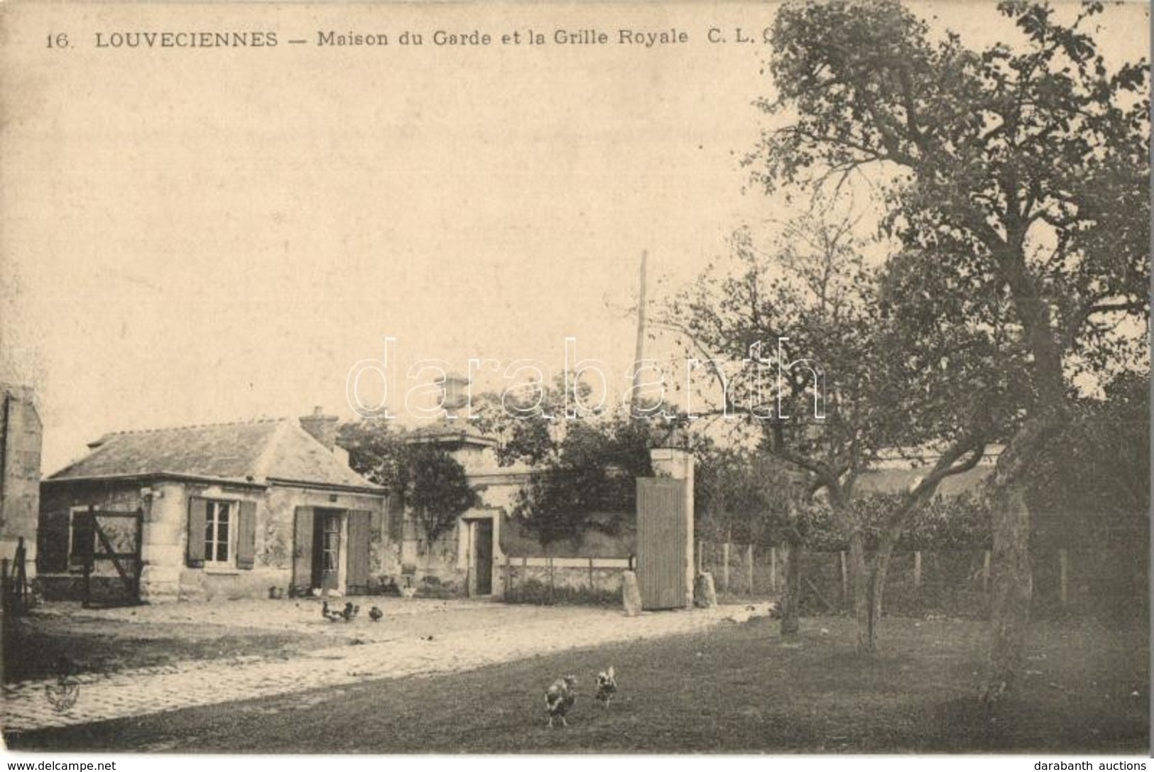 ** T1/T2 Louveciennes, Maison Du Garde Et La Grille Royale / Guards House, Gate - Non Classés