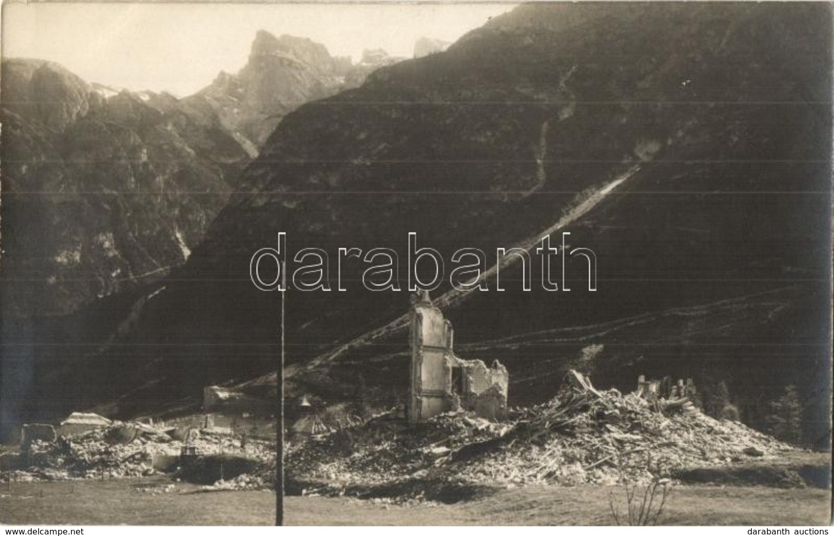 * T2 Landro (Südtirol), Hotel Damaged By The War, WWI Military, Photo - Unclassified