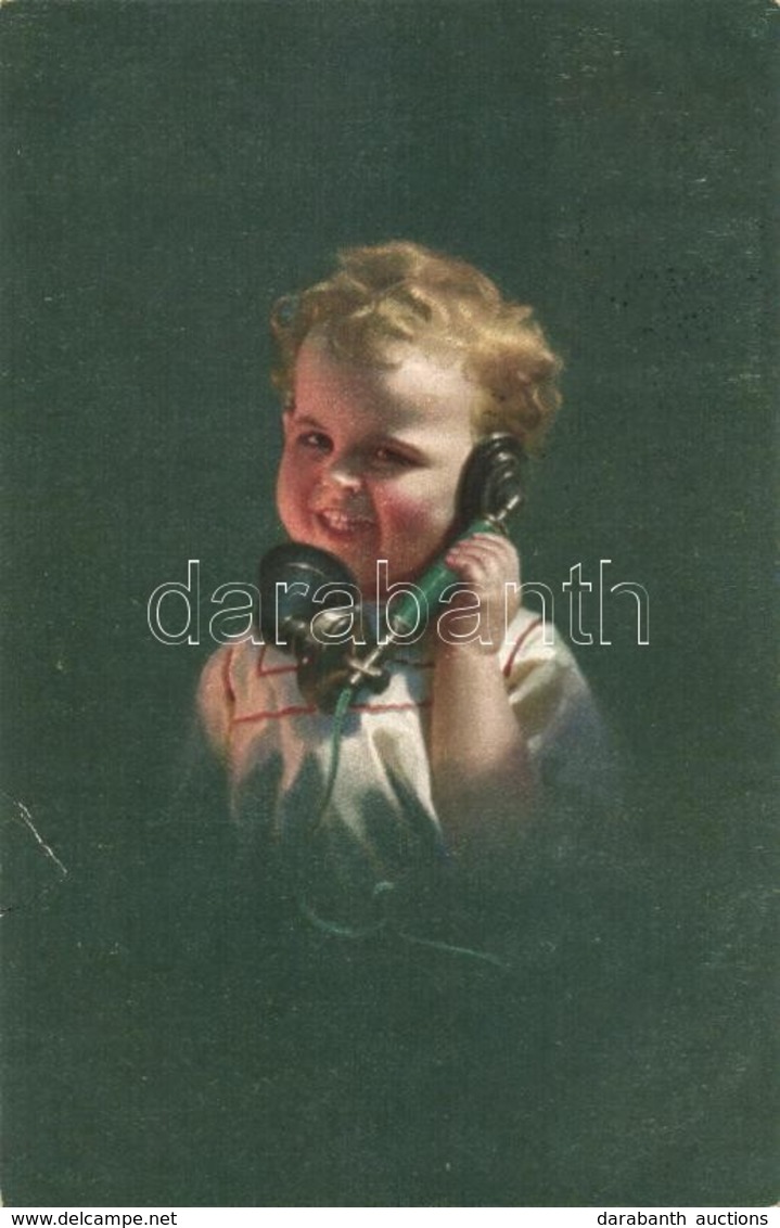 T4 Child With Telephone (b) - Non Classificati