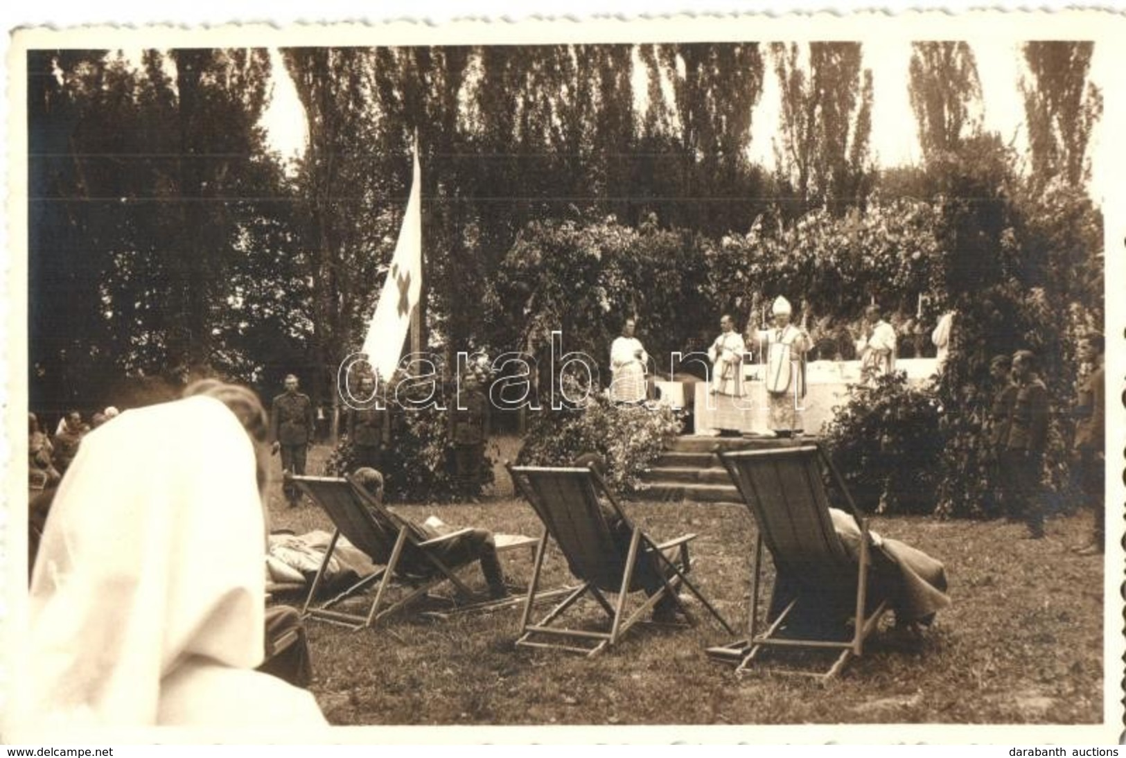 ** T2 Nagymise Egy Osztrák-magyar Vöröskeresztes Kórház Udvarán / WWI Austro-Hungarian K.u.K. Red Cross Hospital Courtya - Non Classificati