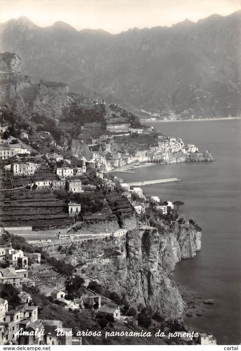 CPM - AMALFI - Una Ariosa Panoramica Da Ponente - Salerno