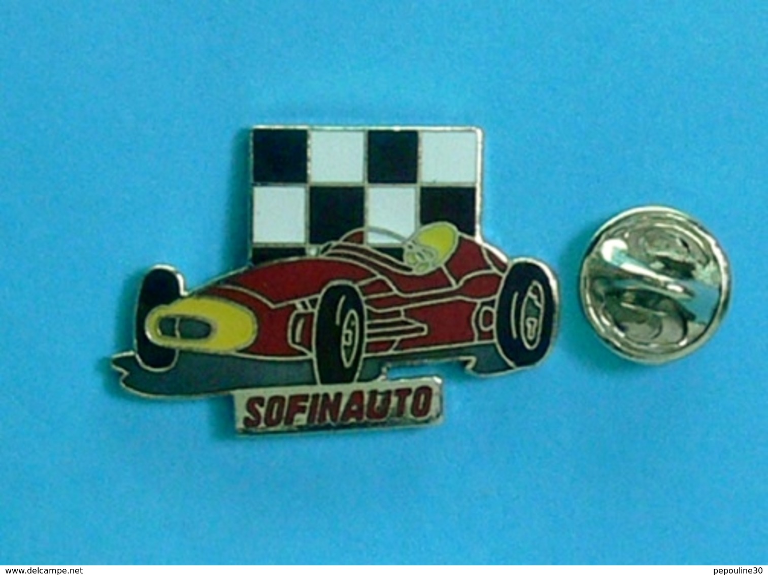 1 PIN'S //   **  FERRARI 500 F2 / DRAPEAU A DAMIER / SOFINAUTO ** - Ferrari