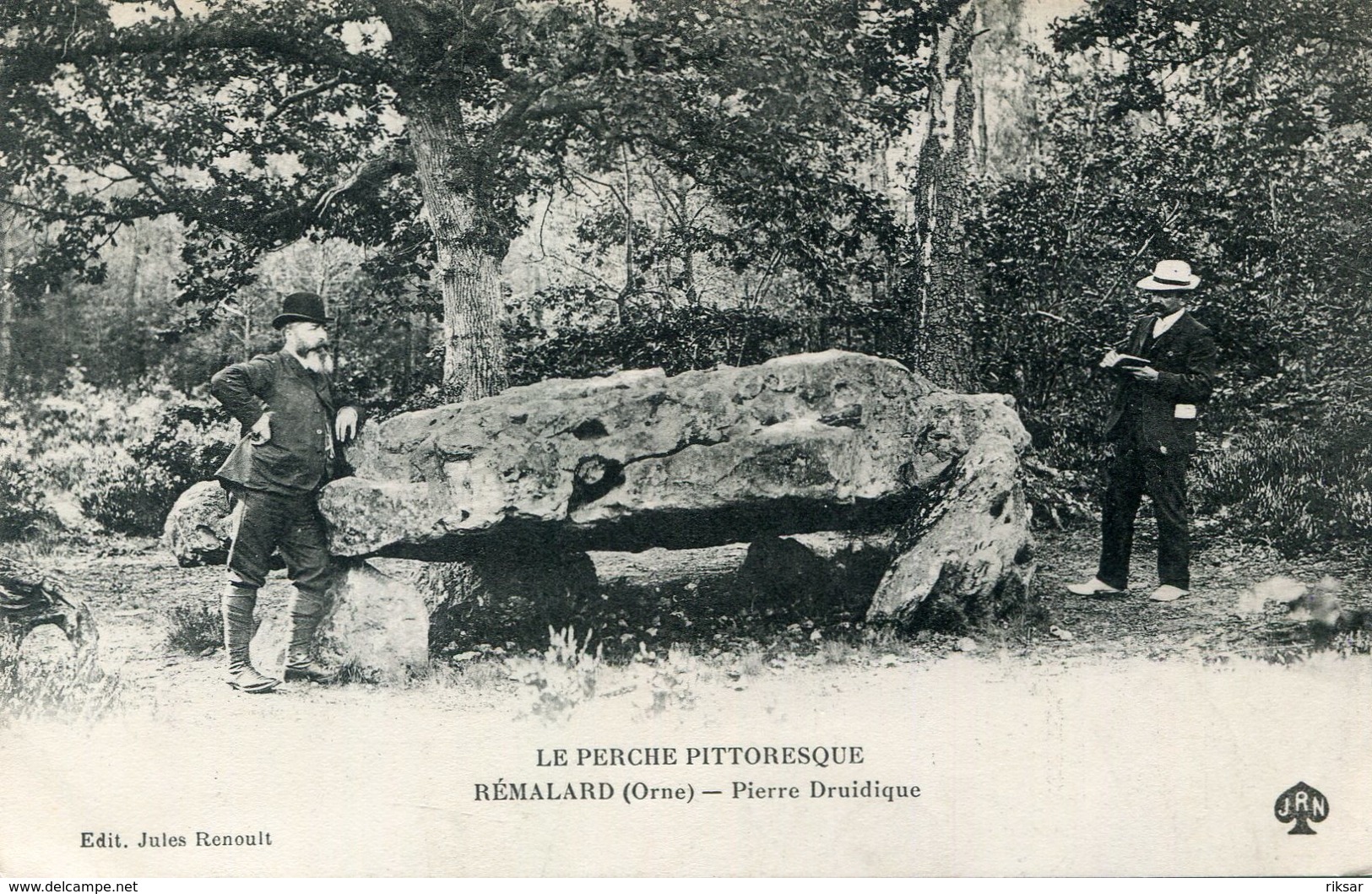 DOLMEN(REMALARD) - Dolmen & Menhirs