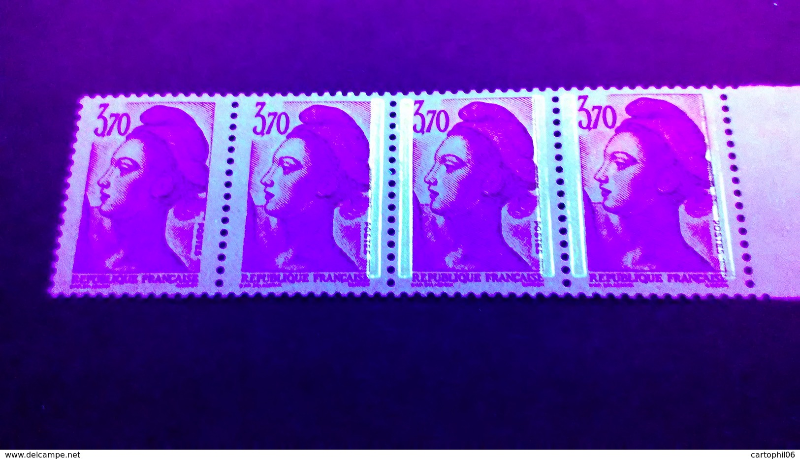 - FRANCE - Variété N° 2486 - 4 X 3 F. 70 Rose Type Liberté 1987 - SANS PHO + PHO A DROITE + 2 X 2 PHO + MACULAGE FINAL - - Neufs