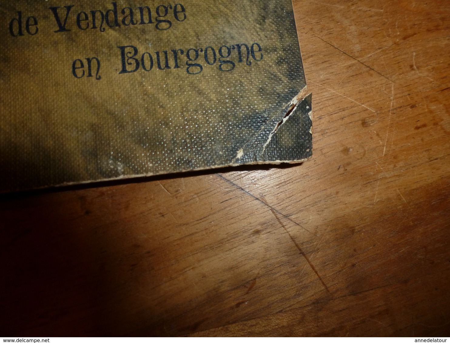 Anc. Carton publicitaire avec calendrier Liqueurs Fines  MAISON BELIN à SEMUR (Côte d'Or)  Scène vendange en Bourgogne