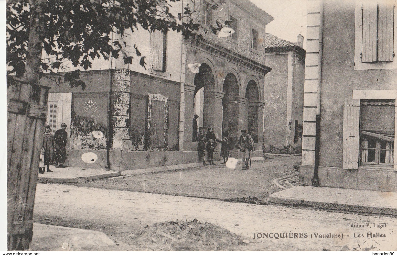 CPA 84  JONCQUIERES  LES HALLES ANIMEES - Autres & Non Classés