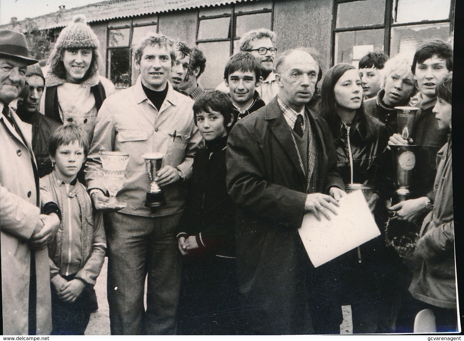 VEURNE --   1973  FOTO 10 X 7 CM   - INTERSCHOLEN VELDLOOP - Veurne