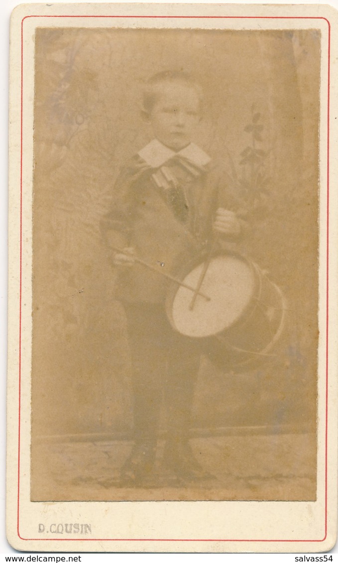 CDV - Garconnet Et Son Tambourin Par Cousin à St-Croix (Nord) Ca 1900 - Old (before 1900)