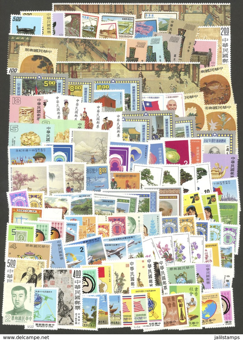 CHINA - TAIWAN: Envelope With SEVERAL HUNDREDS Modern Stamps, All MNH And Of Excellent Quality, Very Thematic, High Cata - Sonstige & Ohne Zuordnung