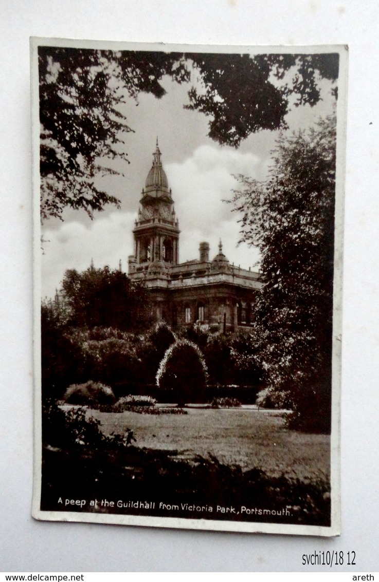 UK - PORTSMOUTH  - A Peep At The Guildhall From Victoria Park - Portsmouth