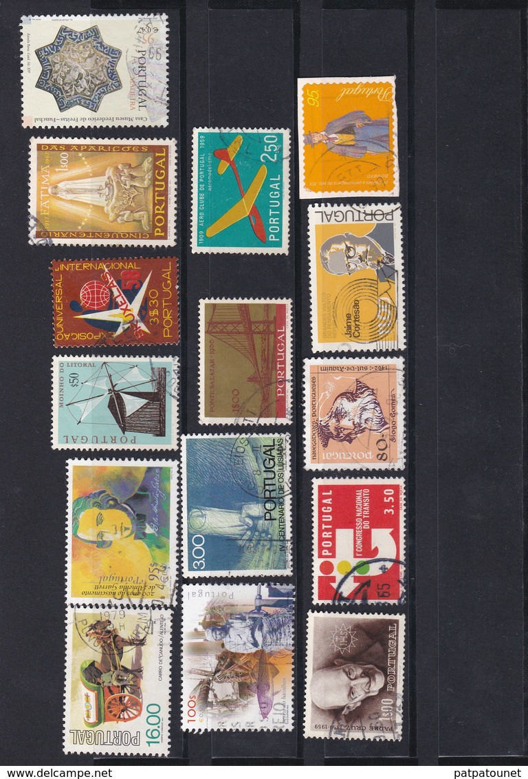 Portugal Lot De 15 Timbres O Différents - Autres & Non Classés