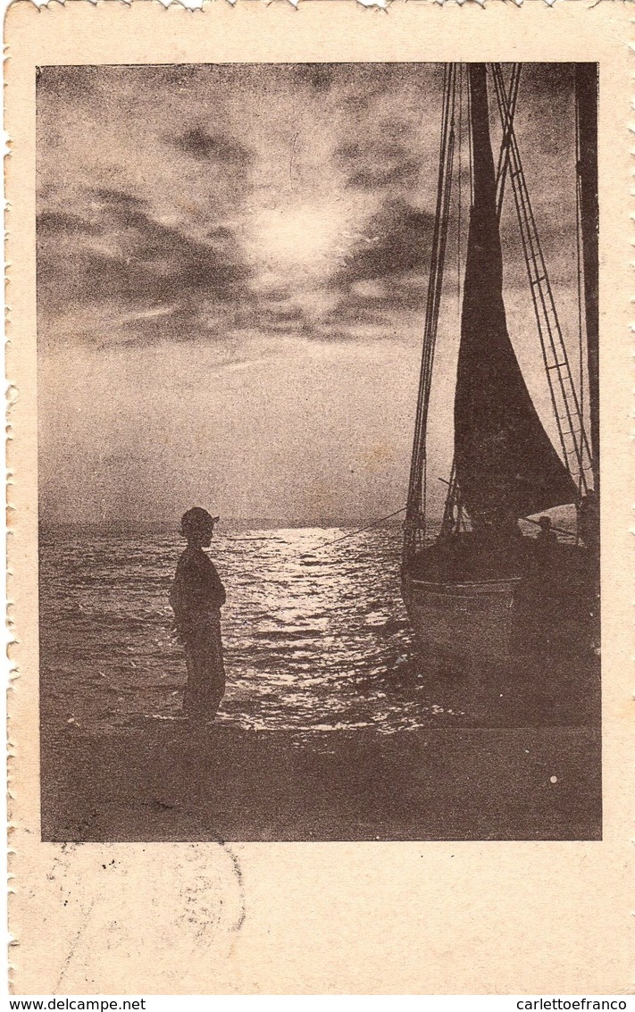 Cartolina Con Bambino E Barca Viaggiata 1917 Con Bollo Rimosso Per Scritta Sottostante ( 213 ) - Altri & Non Classificati