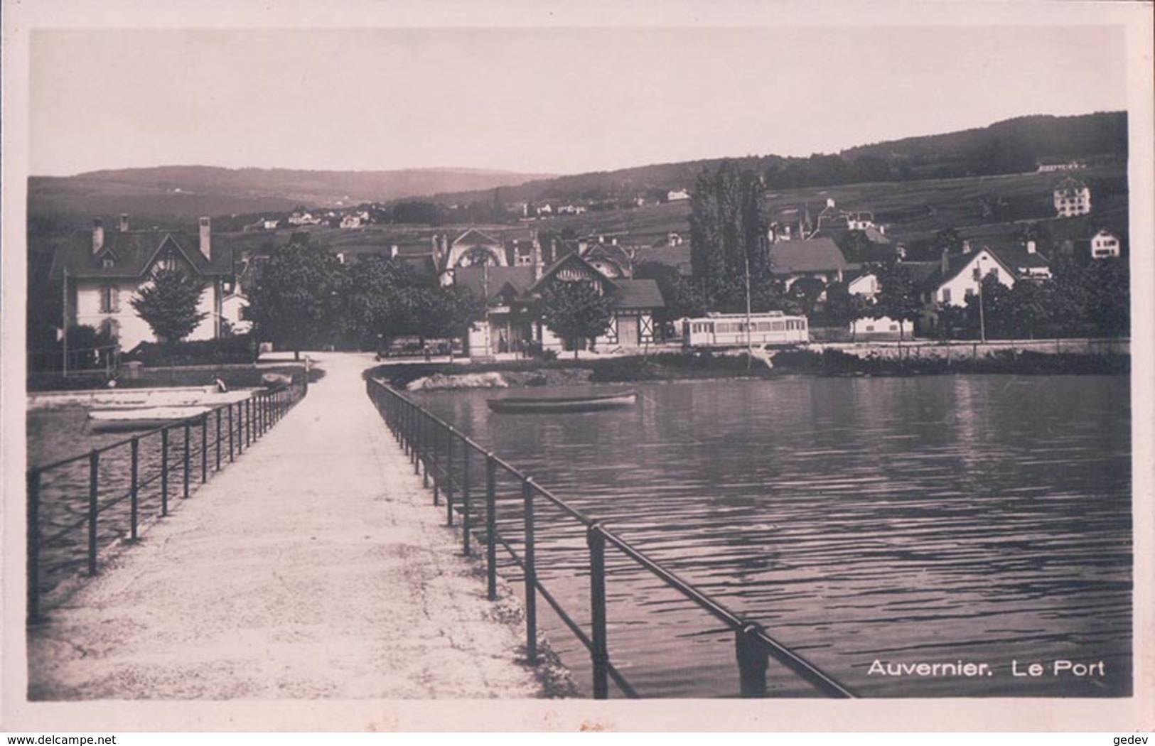 Auvernier, Le Port, Chemin De Fer Et Train (13358) - Auvernier