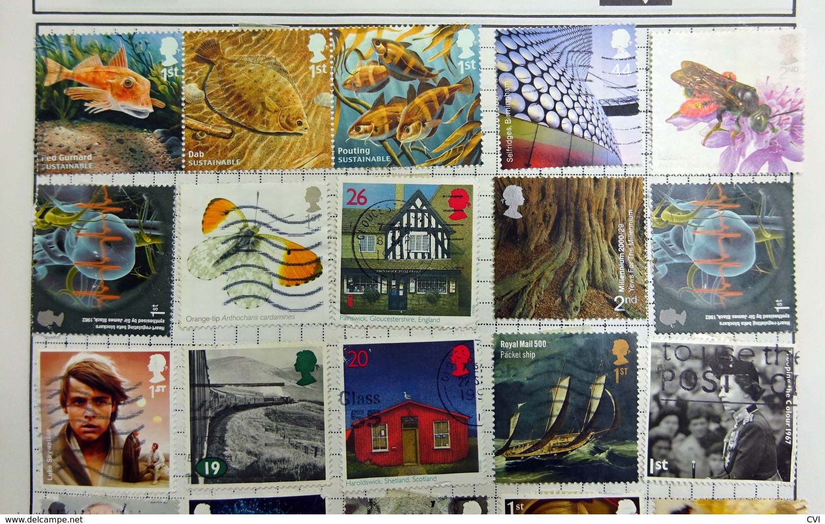 The Globe Master World Stamp Album. - Collections (with Albums)