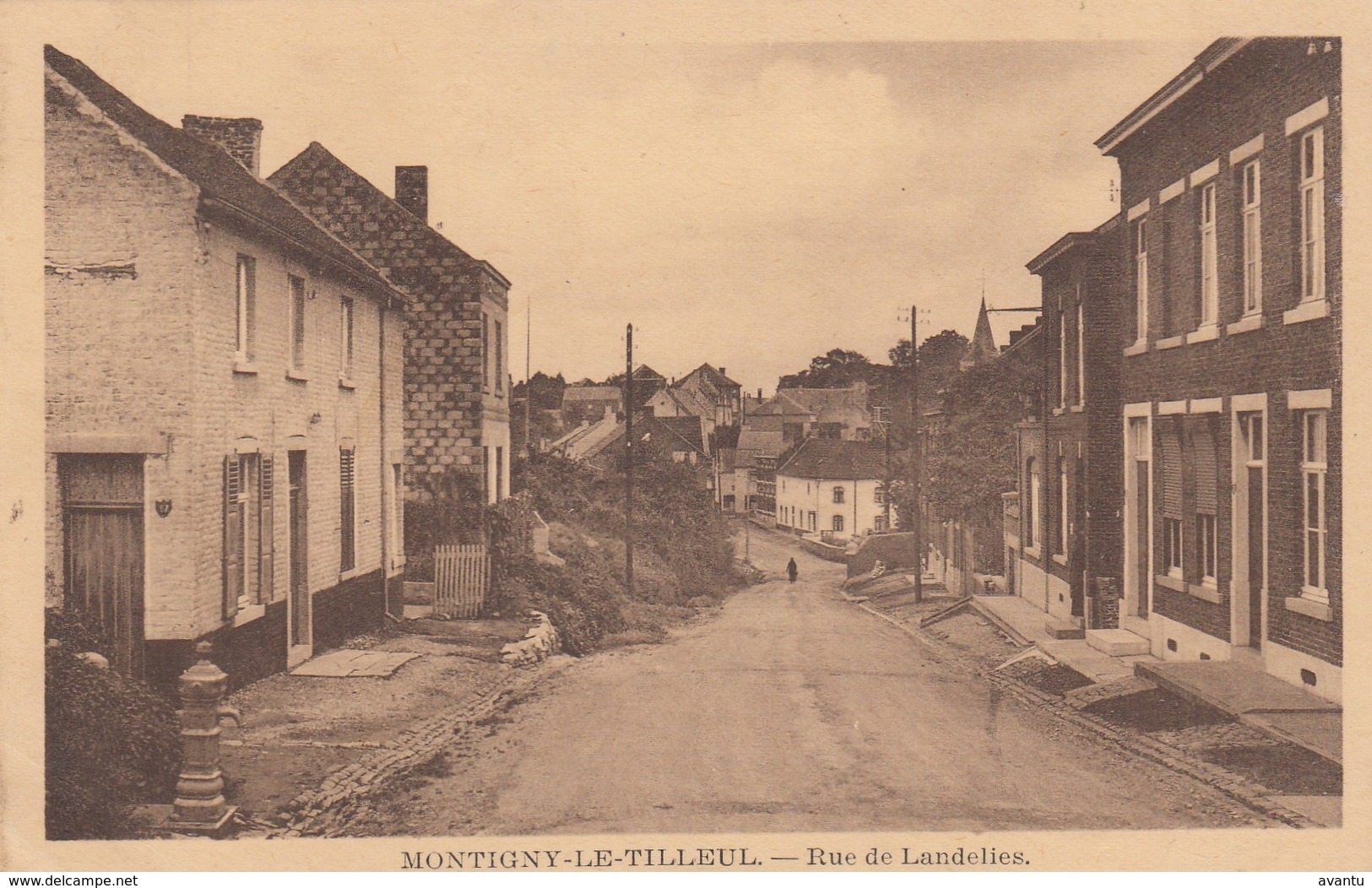 MONTIGNY LE TILLEUL / RUE DE MONT SUR MARCHIENNE 1929 - Montigny-le-Tilleul