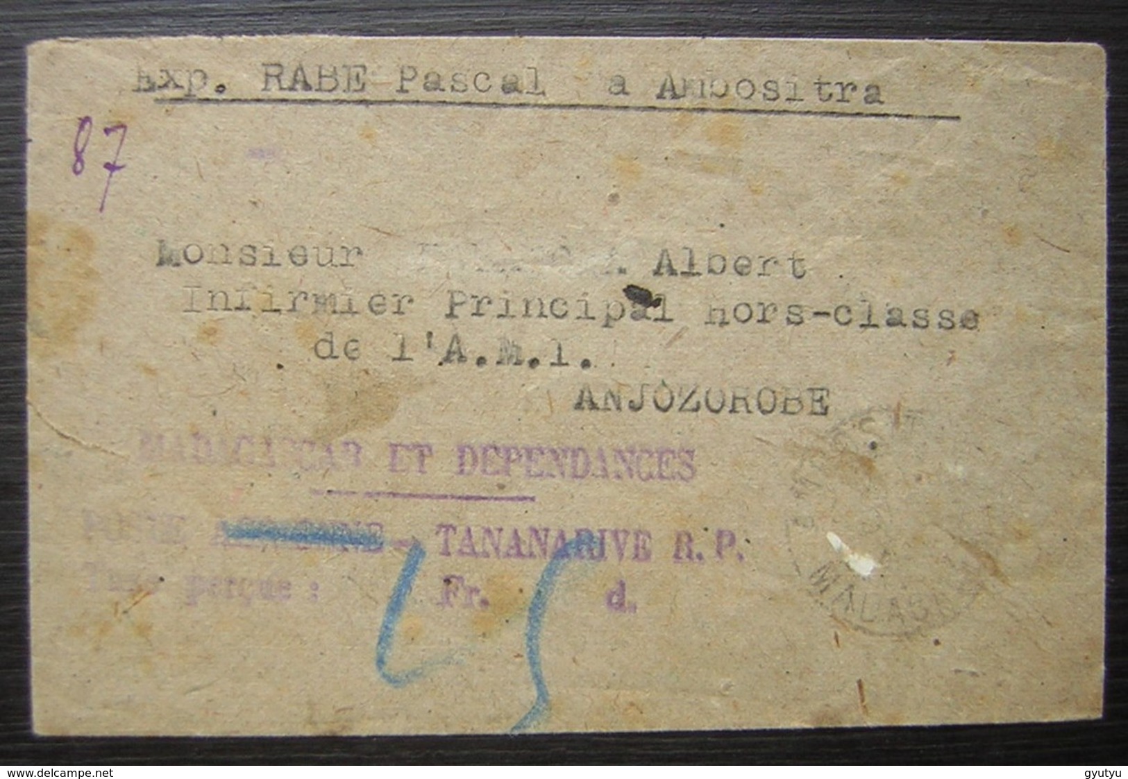 Madagascar 1941 Petite Lettre D'Ambositra  Pour Anjozorobe , Cachet Mauve, Voir Photos - Lettres & Documents