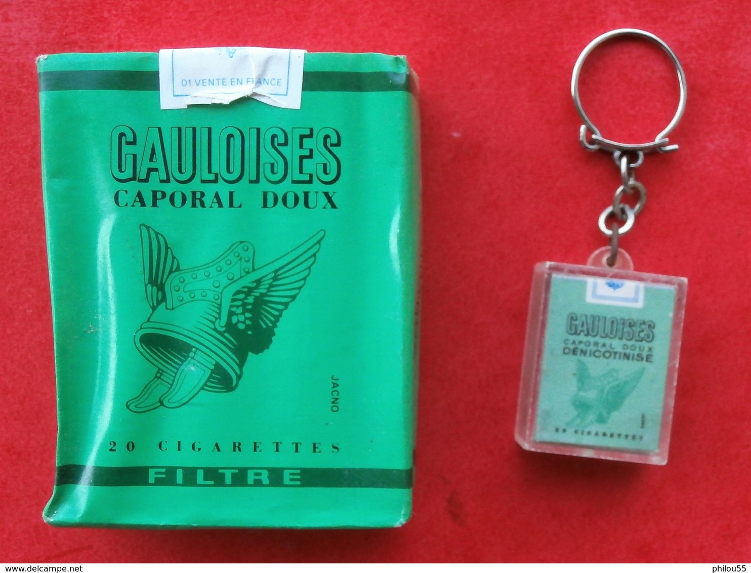 COLLECTION  Paquet De GAULOISES VERTES Filtre Caporal Doux JACNO + Porte Clef - Autres & Non Classés