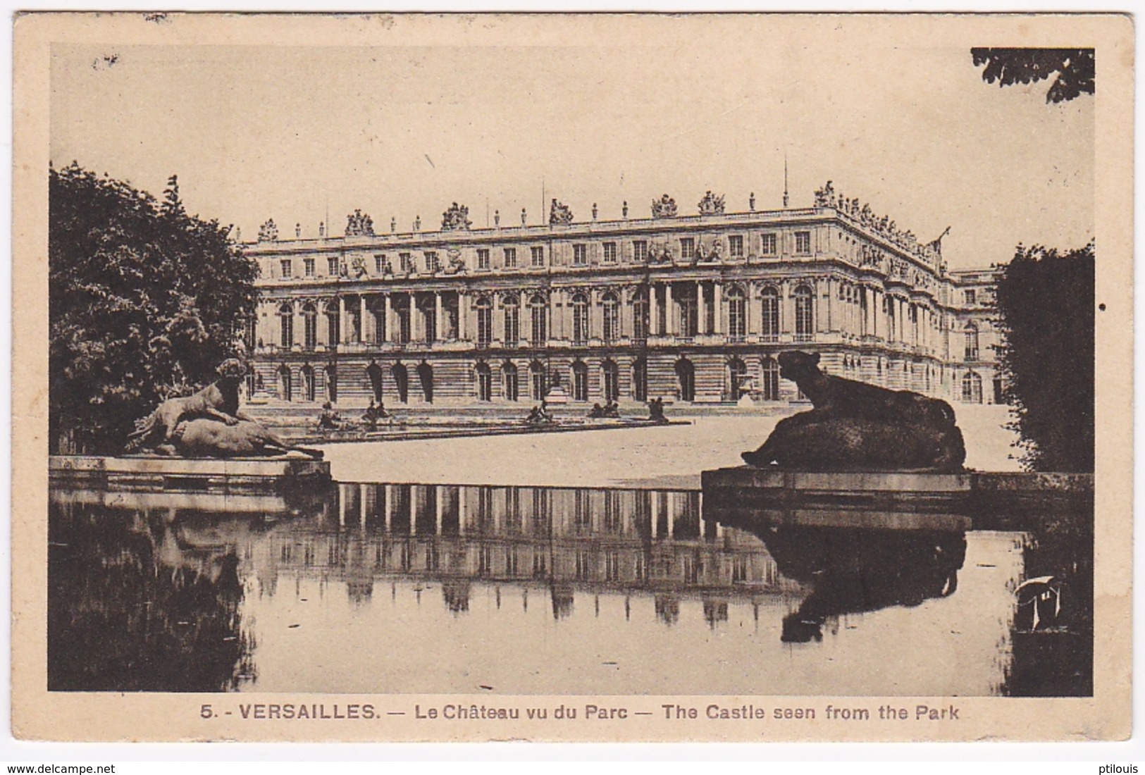 VERSAILLES - Le Château Vu Du Parc - Versailles (Château)