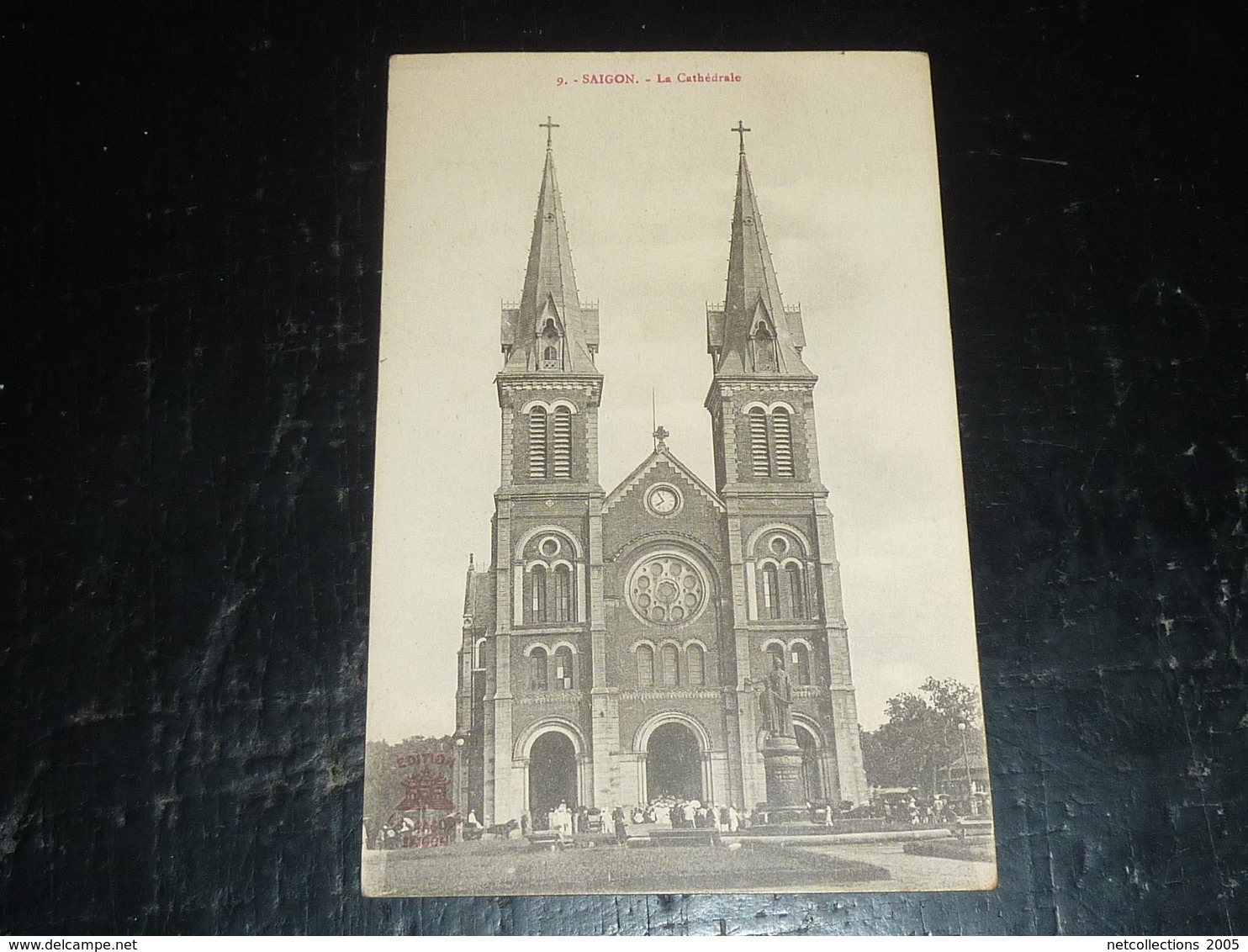 SAIGON - LA CATHEDRALE SORTI DE LA MESSE - Hô-Chi-Minh-Ville - Viêt-Nam Asie (AC) - Viêt-Nam