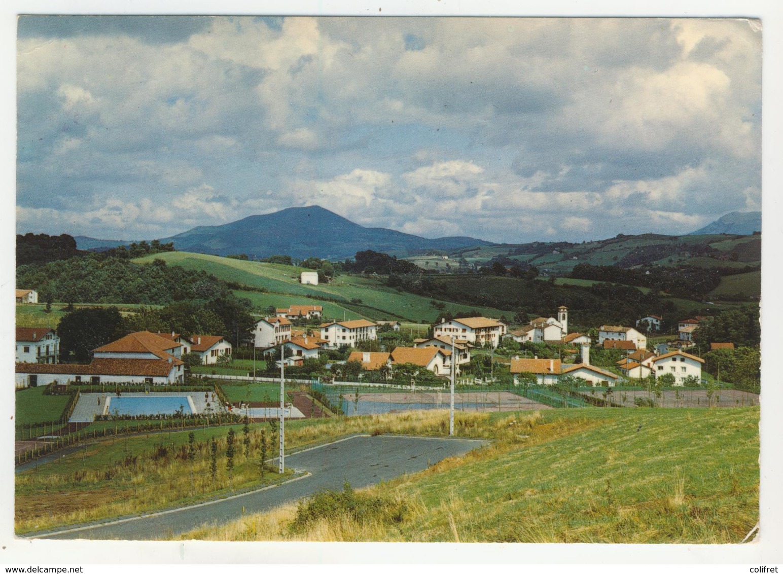 64 - Souraide       Vue Générale Et La Piscine - Autres & Non Classés