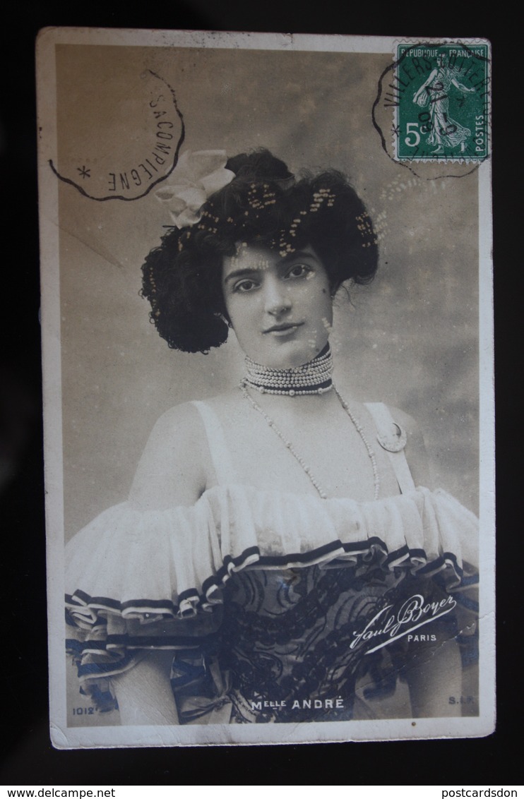 Mlle Louise André  / Old Postcard - Artisti