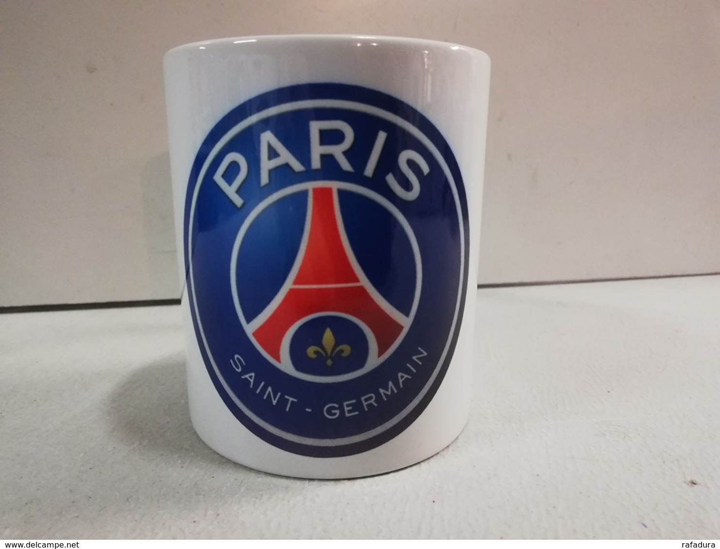 TASSE Ceramique MUG COFFEE NOEL PARIS SAINT GERMAIN PSG CAVANI NEYMAR MBAPPE - Habillement, Souvenirs & Autres