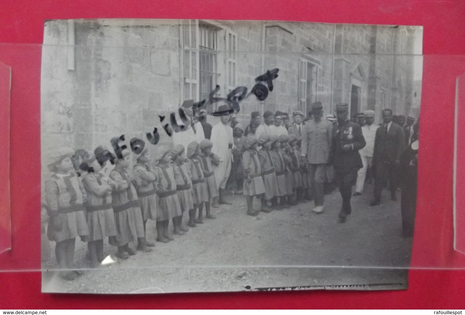 Photo Liban Beyrouth ? Officiers Francais , Ecoliers En Uniforme - Lebanon