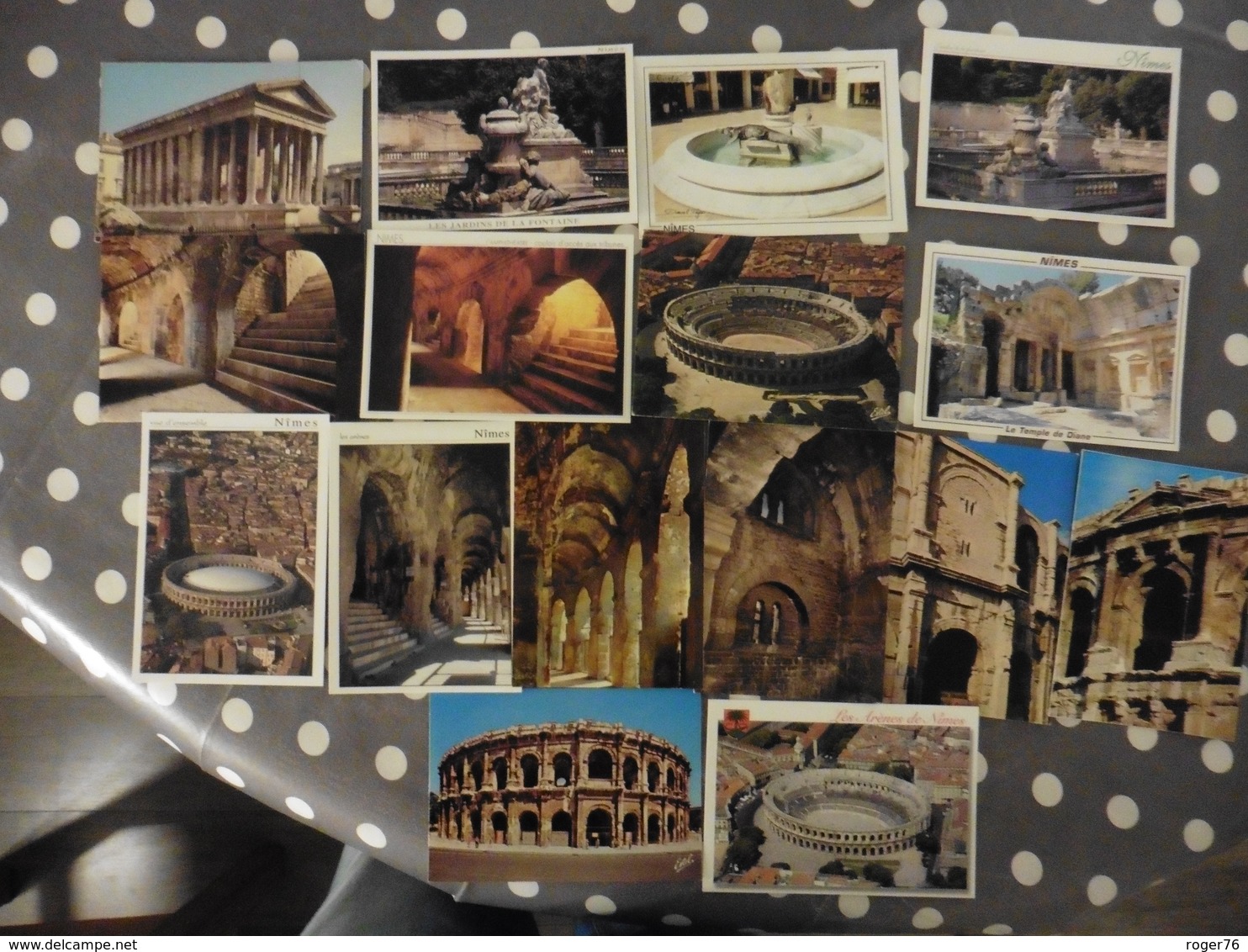 LOT  DE 66   CARTES POSTALES   NEUVES     DE   NIMES - Nîmes