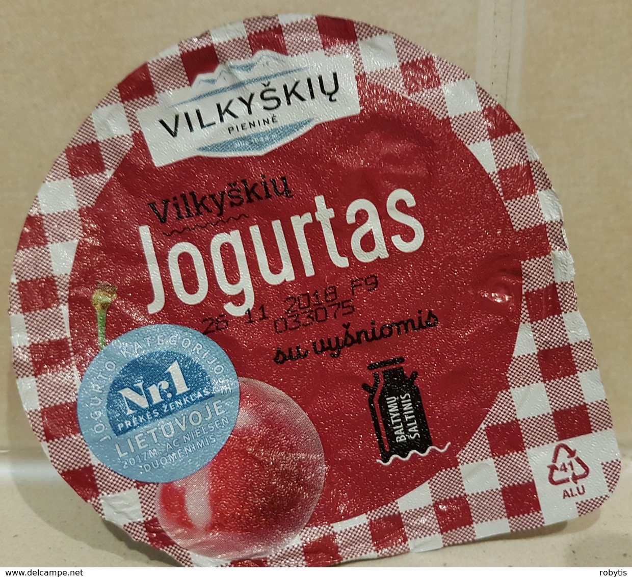 Lithuania Litauen Yogurt - Opercules De Lait