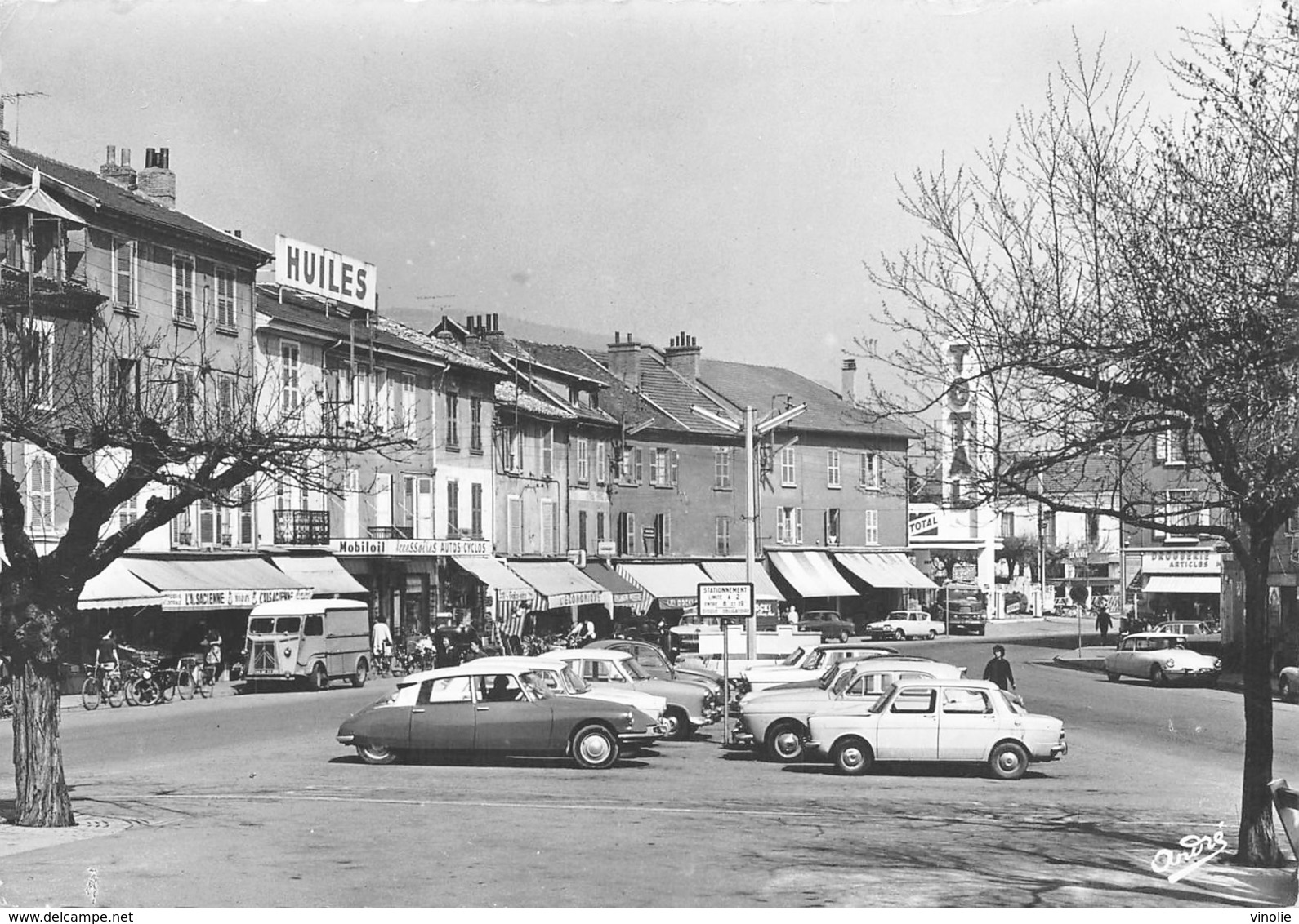 PIE-Arg-18-6935 : PONT-DE-CLAIX. AUTOMOBILE. DS CITROËN. RENAULT 8  TUB CITROËN - Autres & Non Classés