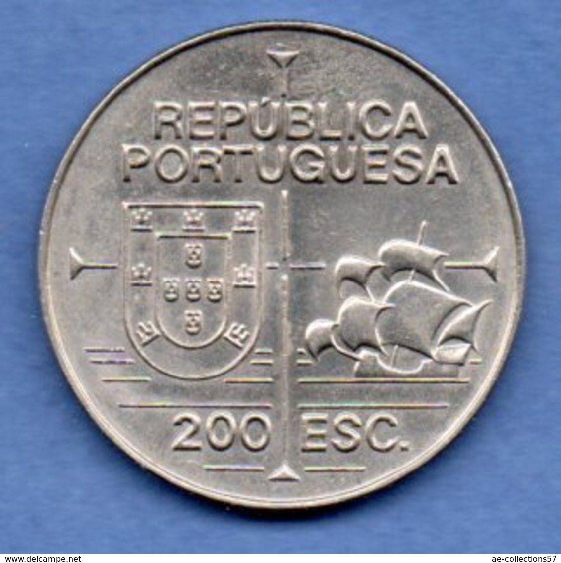 Portugal-  200 Escudos 1992 --   Km # 661 - état  SUP - Portugal