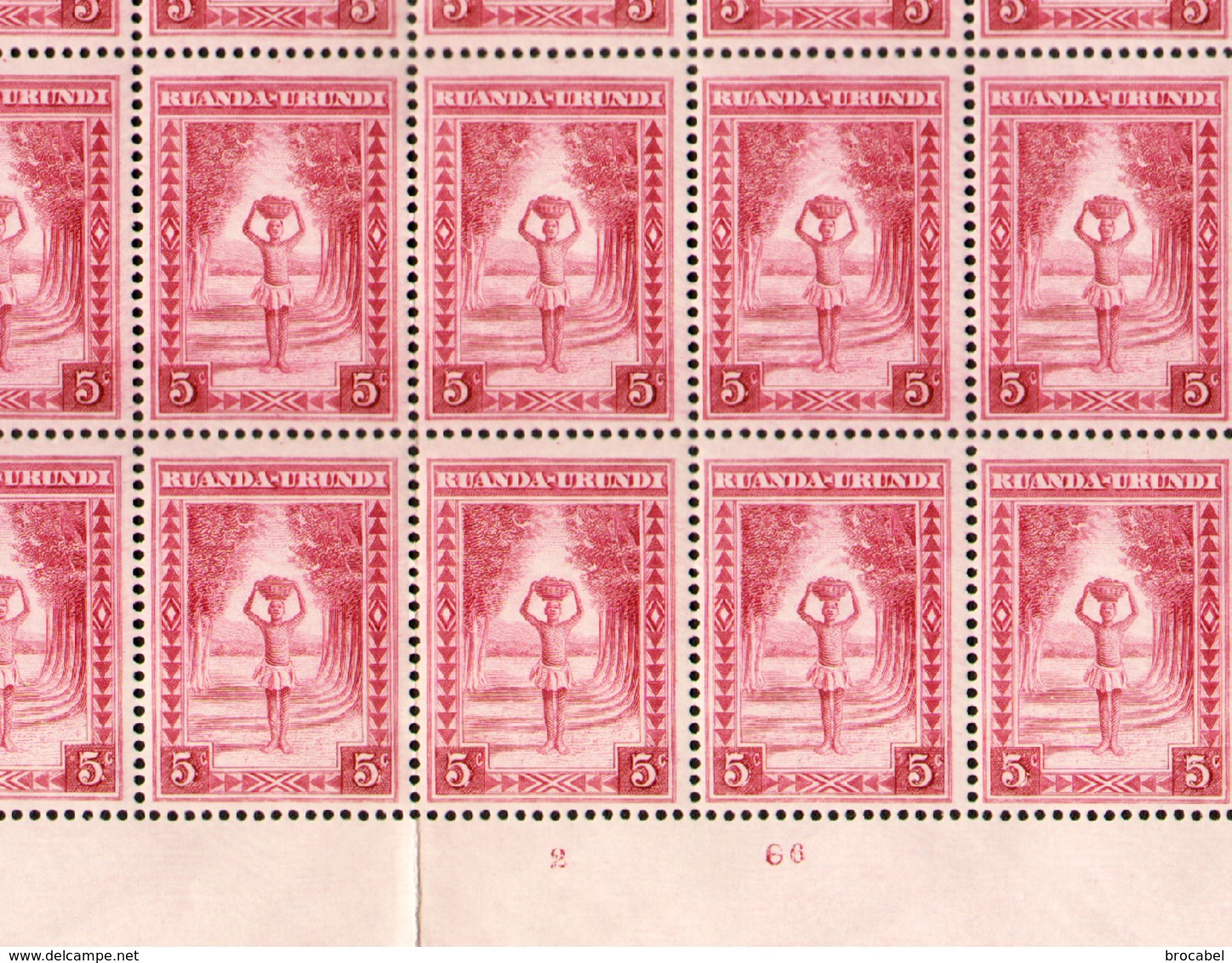 Ruanda 0111**  5c Rose - Sheet /Feuille De 75 - MNH- - Feuilles Complètes