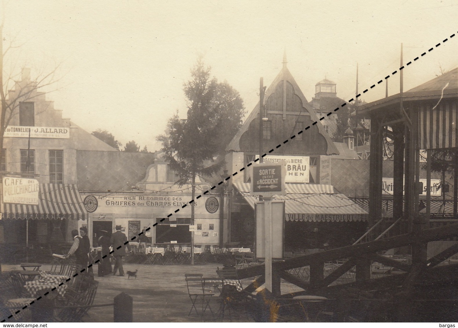 Photographie Exposition Universelle De Bruxelles 1910 Kermesse Tonnelier Allard Gaufres Champs Elysées Bogaarts Garnir - Lieux