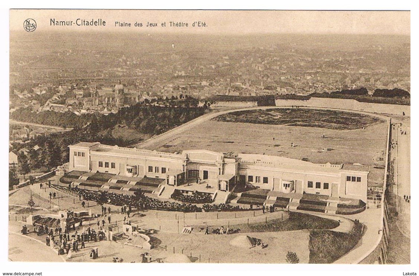 CPA : NAMUR Citadelle - Vue D'ensemble Sur Le Stade Des Jeux Et Le Théâtre D'été Ou De Verdure ( En Représentation ) - Namur