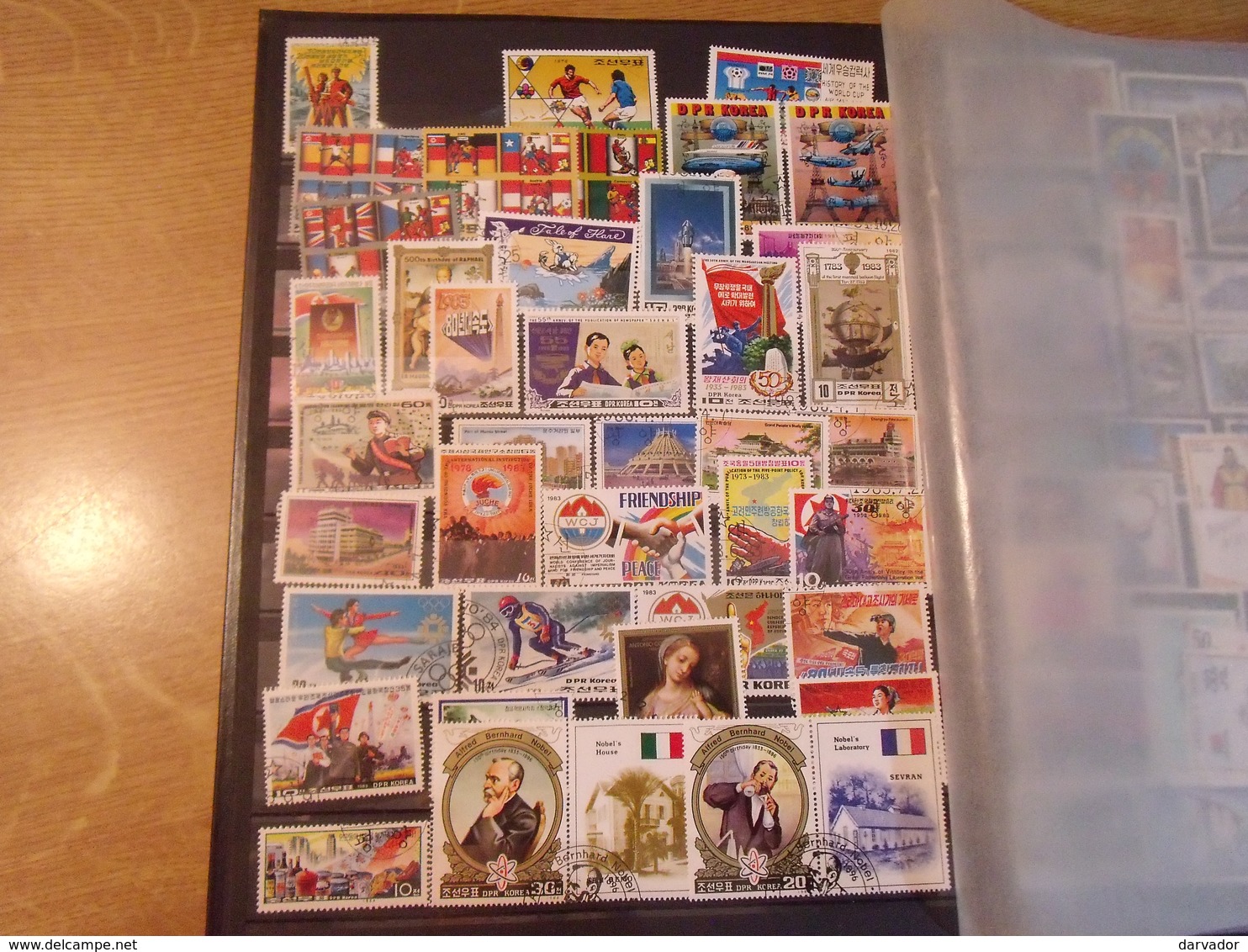 album D / Collection de timbres divers monde , asie , corée etc /  tous oblitérés , nombreuses thématique    ttb