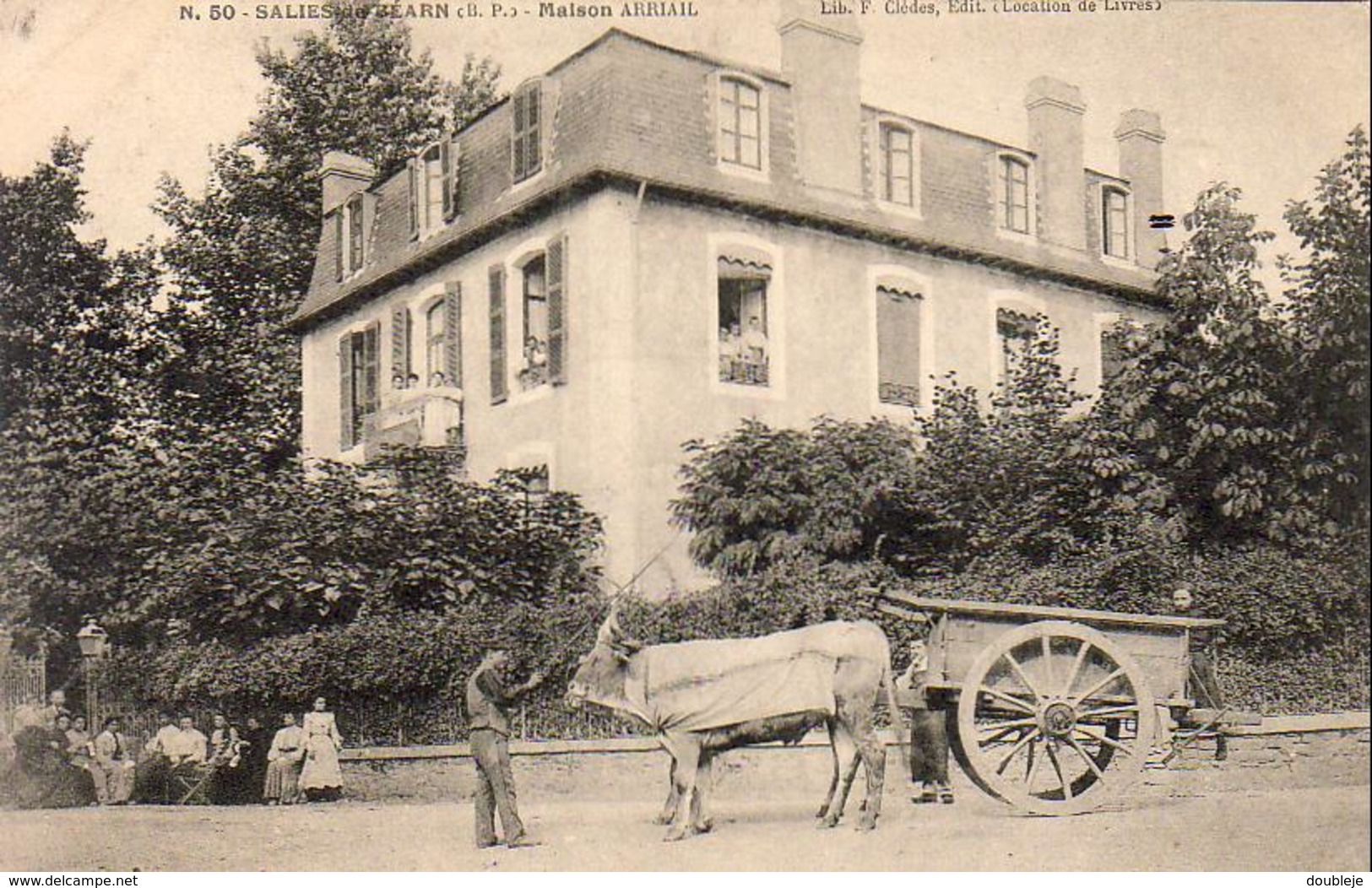 D64  SALIES DE BÉARN  Maison ARRIAIL .......... AVEC ATTELAGE - Attelages