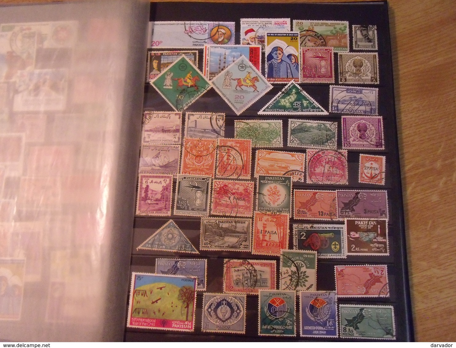 Album F / Collection De Timbres Divers Monde Dont Pakistan , Empire Etc /  Tous Oblitérés    Ttb - Collections (en Albums)