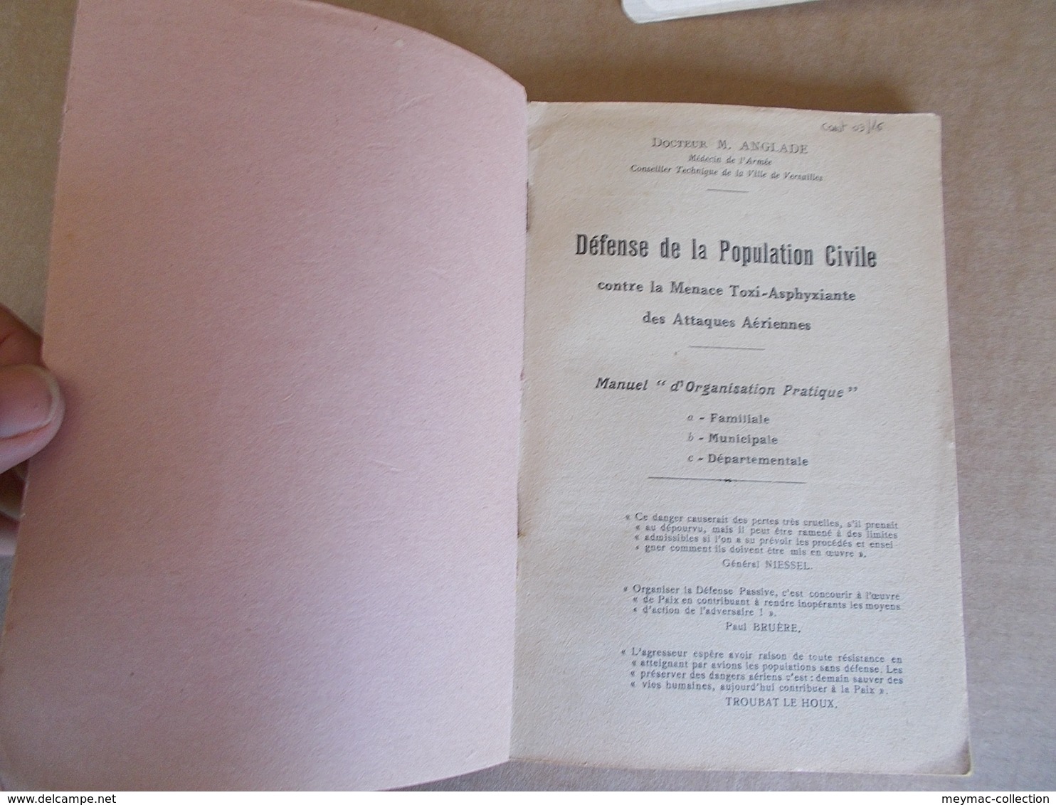 MILITARIA ARMEE FRANCAISE 1938 Docteur ANGLADE DEFENSE POPULATION CIVILE CONTRE LES GAZ ATTAQUE AERIENNE gaz de combat