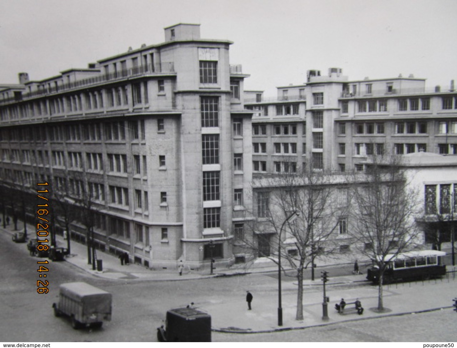 CP 75 PARIS Porte De Vincennes Cours Vincenne Rue Des Pyrénées - Lycée Hélène Boucher - Autobus Parisien , Taxi En 1960 - Enseignement, Ecoles Et Universités