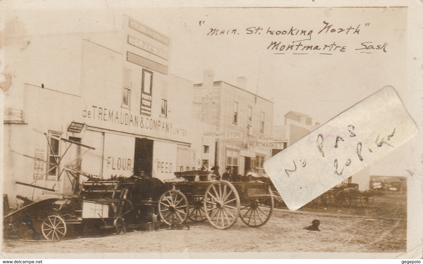 SASK - MONTMARTRE - Main Street Looking North  ( Carte-photo )    Superbe Et Rare - Saskatoon