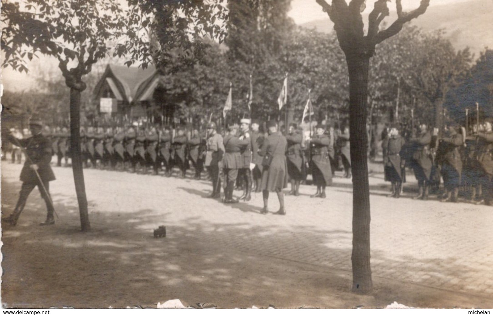 CPA PHOTO    ALLEMAGNE---BINGEN---REMISES DE DECORATION MILITAIRE---1921 - Bingen